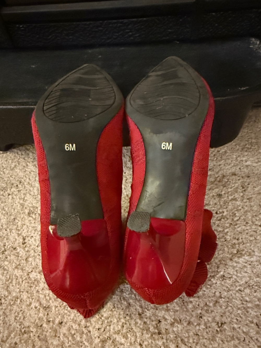 Red Knit Ruffle Ankle Booties - Picture 4 of 4